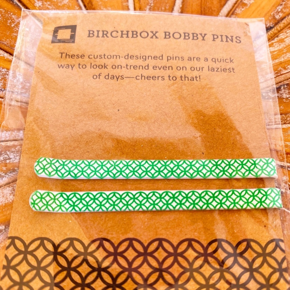 NWOT Birchbox Green Bobby Pins